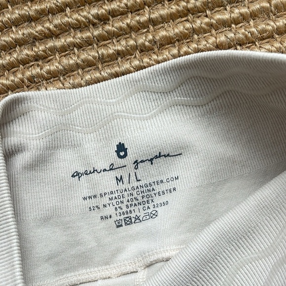 SPIRITUAL GANGSTER AMARA WIDE RIB HEATHER SEAMLESS BIKER SHORT SIZE M/L - Picture 5 of 6